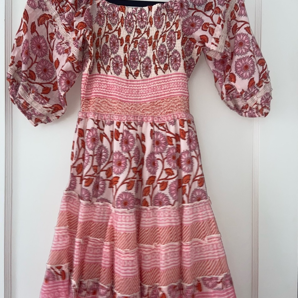 Bell Dress - Picture 4 of 6